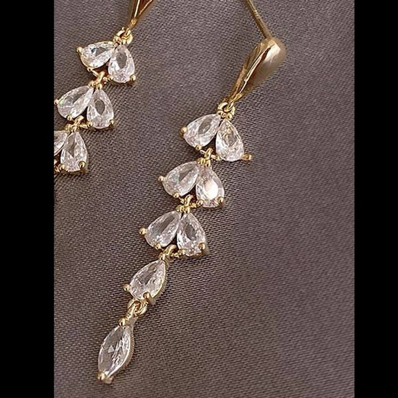 Cubic Zirconia Teardrop Earrings - Picture 2 of 5